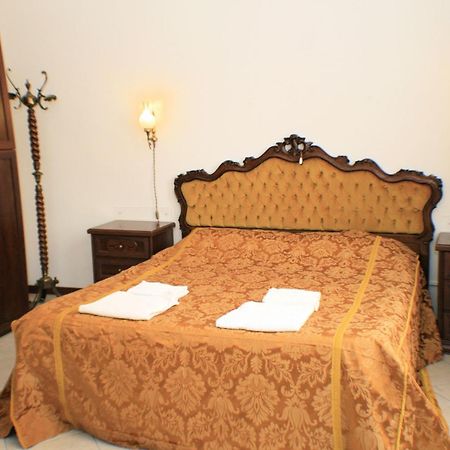 Queen House Venezia Pokoj fotografie